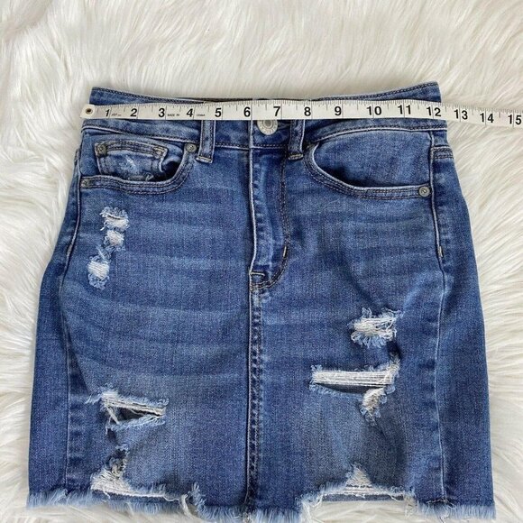 American Eagle Distressed Hi-Rise Mini Denim Skirt - Picture 6 of 7